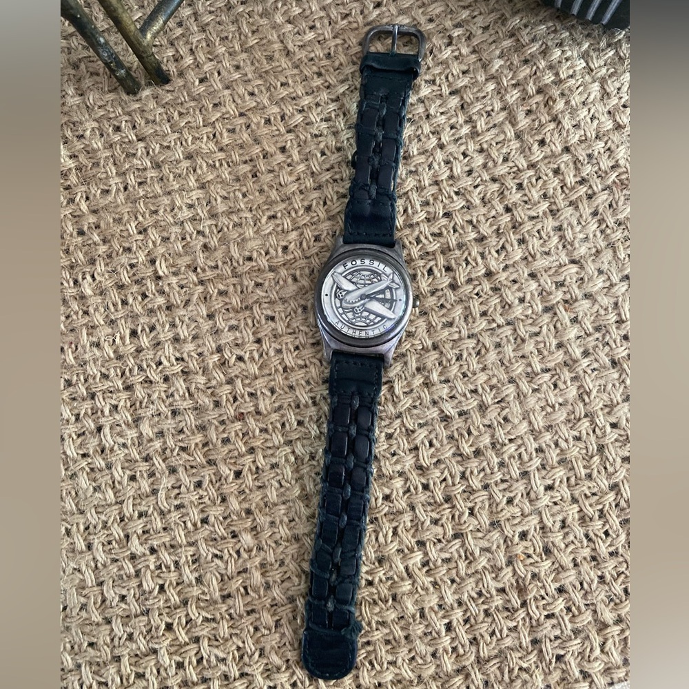 VINTAGE WOMAN’S AUTHENTIC FOSSIL AIRPLANE WATCH